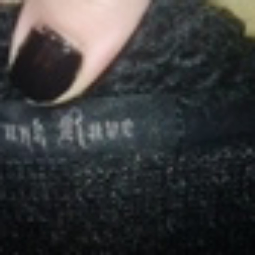 Long black fall sweater By Punk Rave - Picture 4 of 4